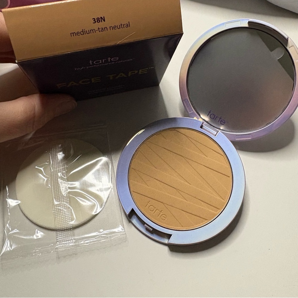 Tarte Face powder- NEW